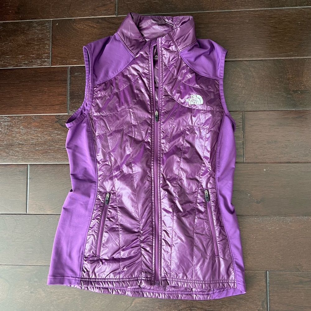 Women’s North Face Vest Primaloft Puffer Flight Series Medium Purple EUC